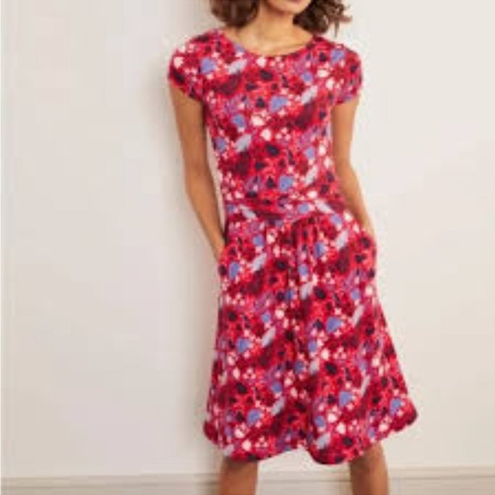 Boden Amelie Red with White and Blue Floral Print Jersey Dress